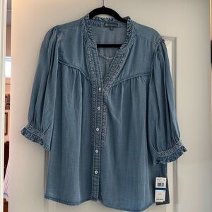 Democracy chambray top XL